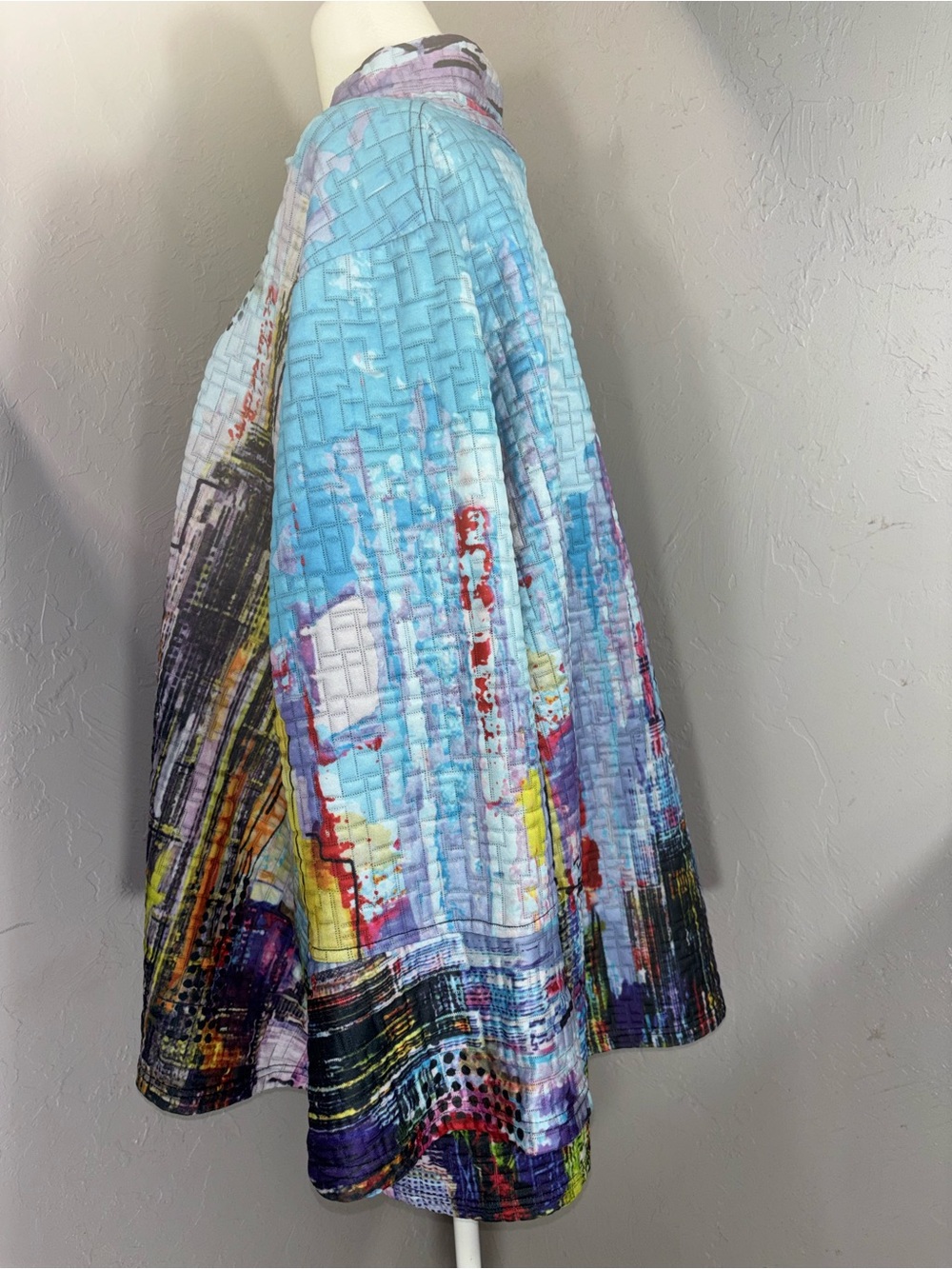 Ali Miles Multicolor Abstract Printed Tunic Jacket - Blue, Purple, Yellow - Picture 5 of 12